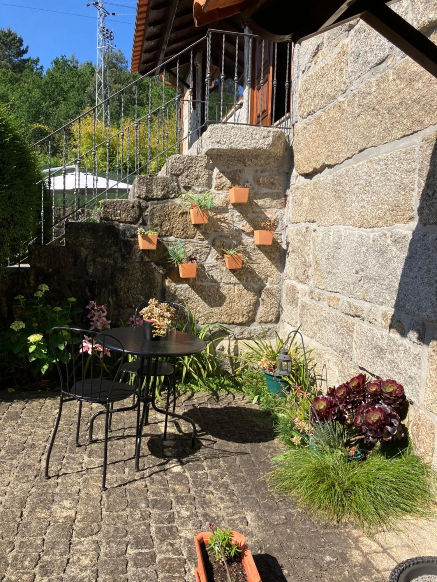 Bergui Guesthouse - Em Guimaraes Desde 2017 Exterior photo