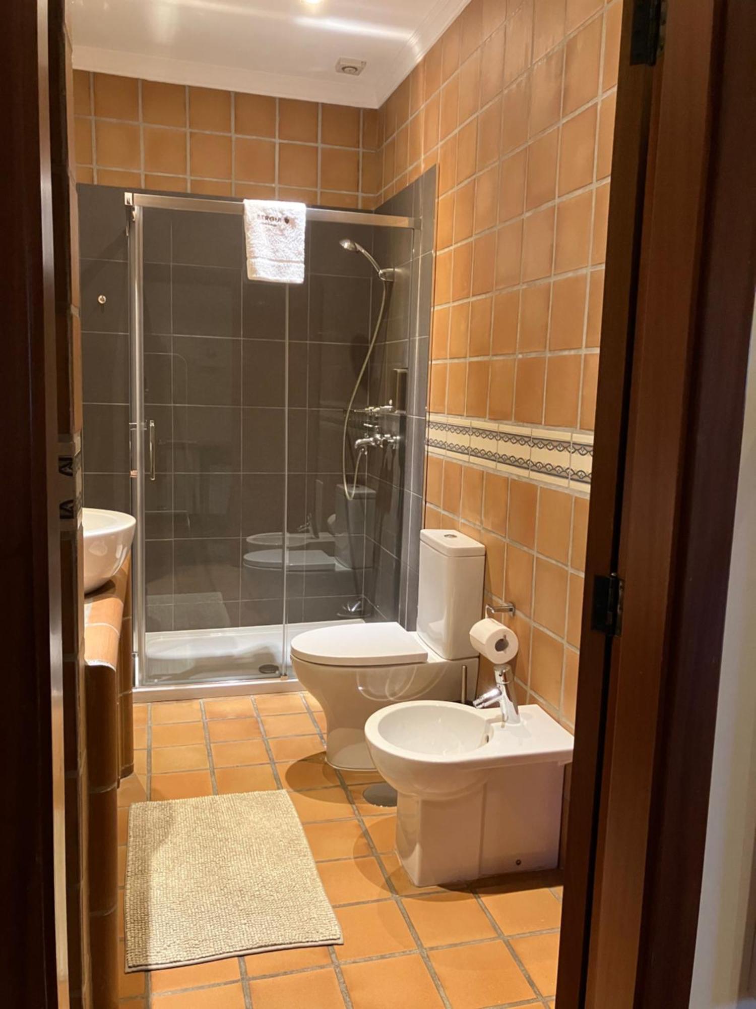 Bergui Guesthouse - Em Guimaraes Desde 2017 Exterior photo