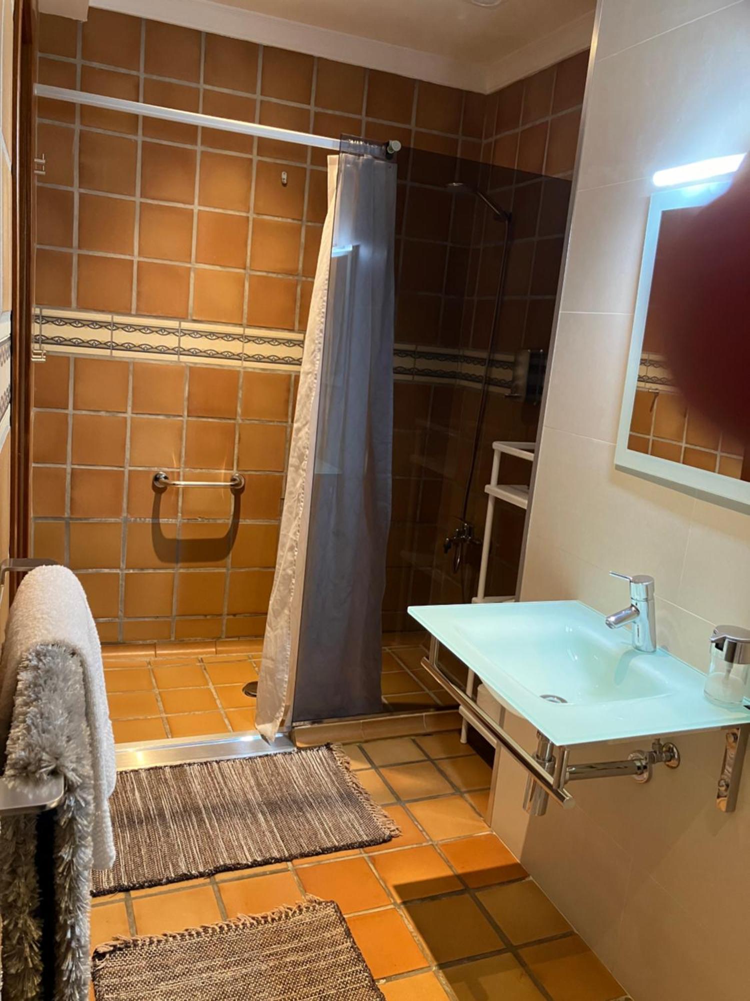 Bergui Guesthouse - Em Guimaraes Desde 2017 Exterior photo