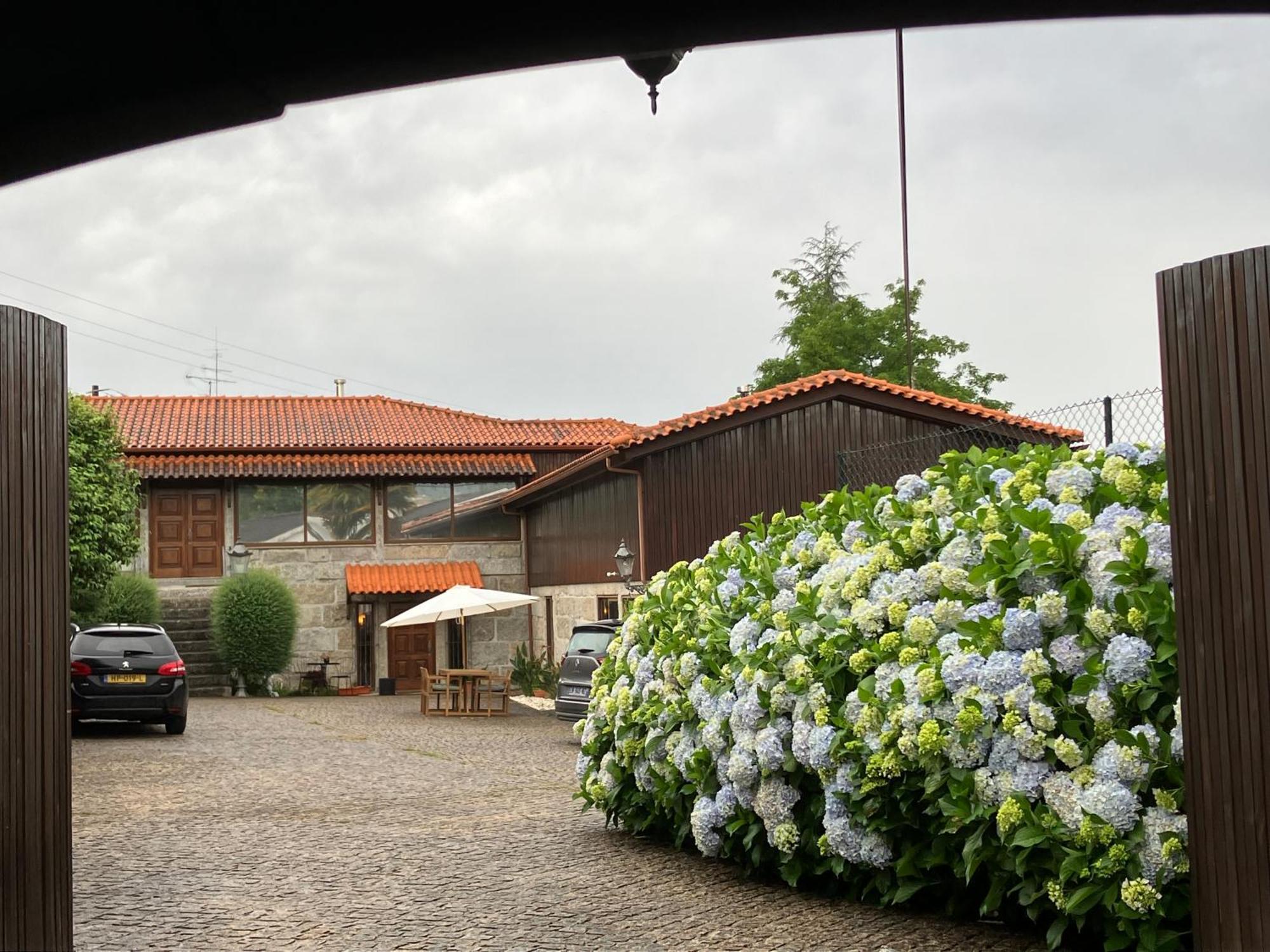 Bergui Guesthouse - Em Guimaraes Desde 2017 Exterior photo